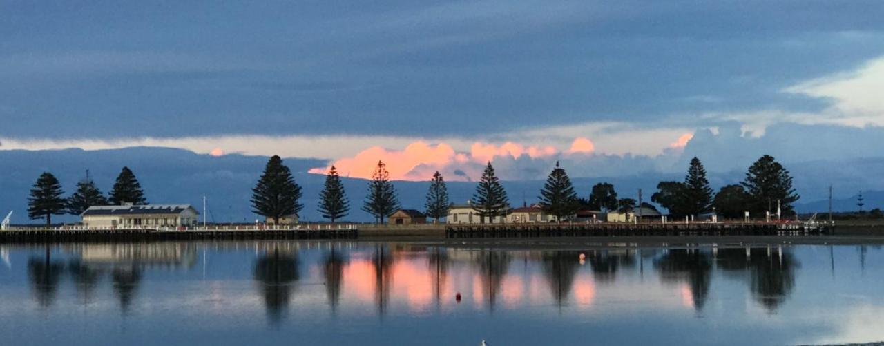 Boat Harbour Jetty B&B Port Albert Eksteriør bilde