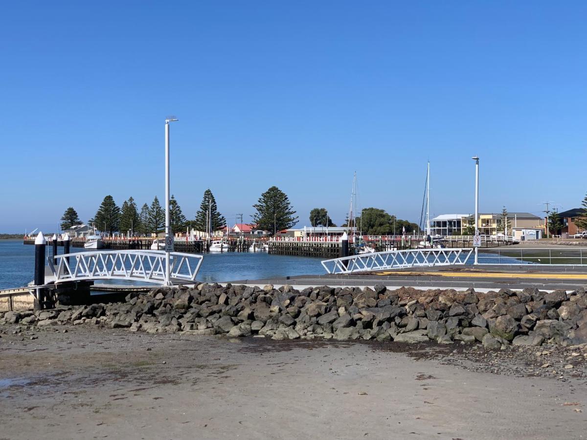 Boat Harbour Jetty B&B Port Albert Eksteriør bilde